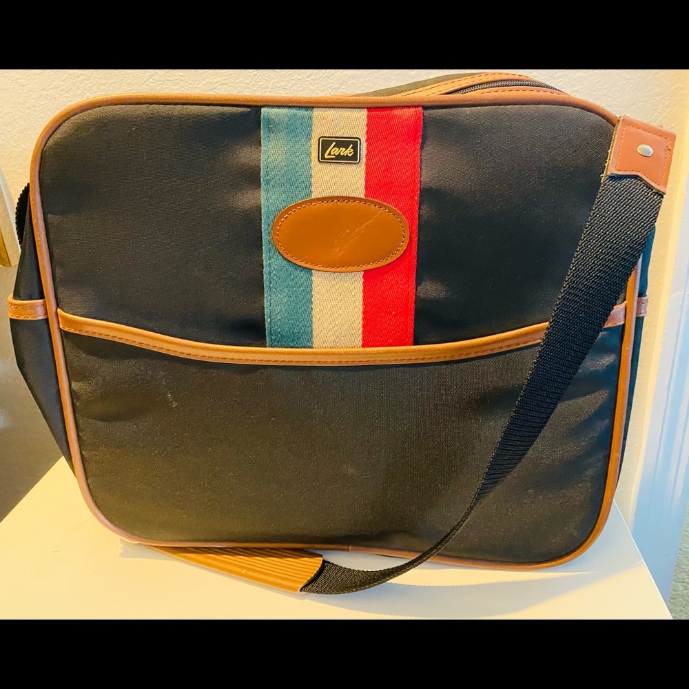 Vintage Lark MessengerBag